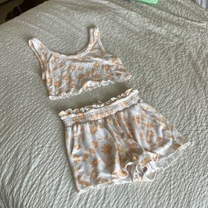 Colsie XS floral pj shorts and tank set